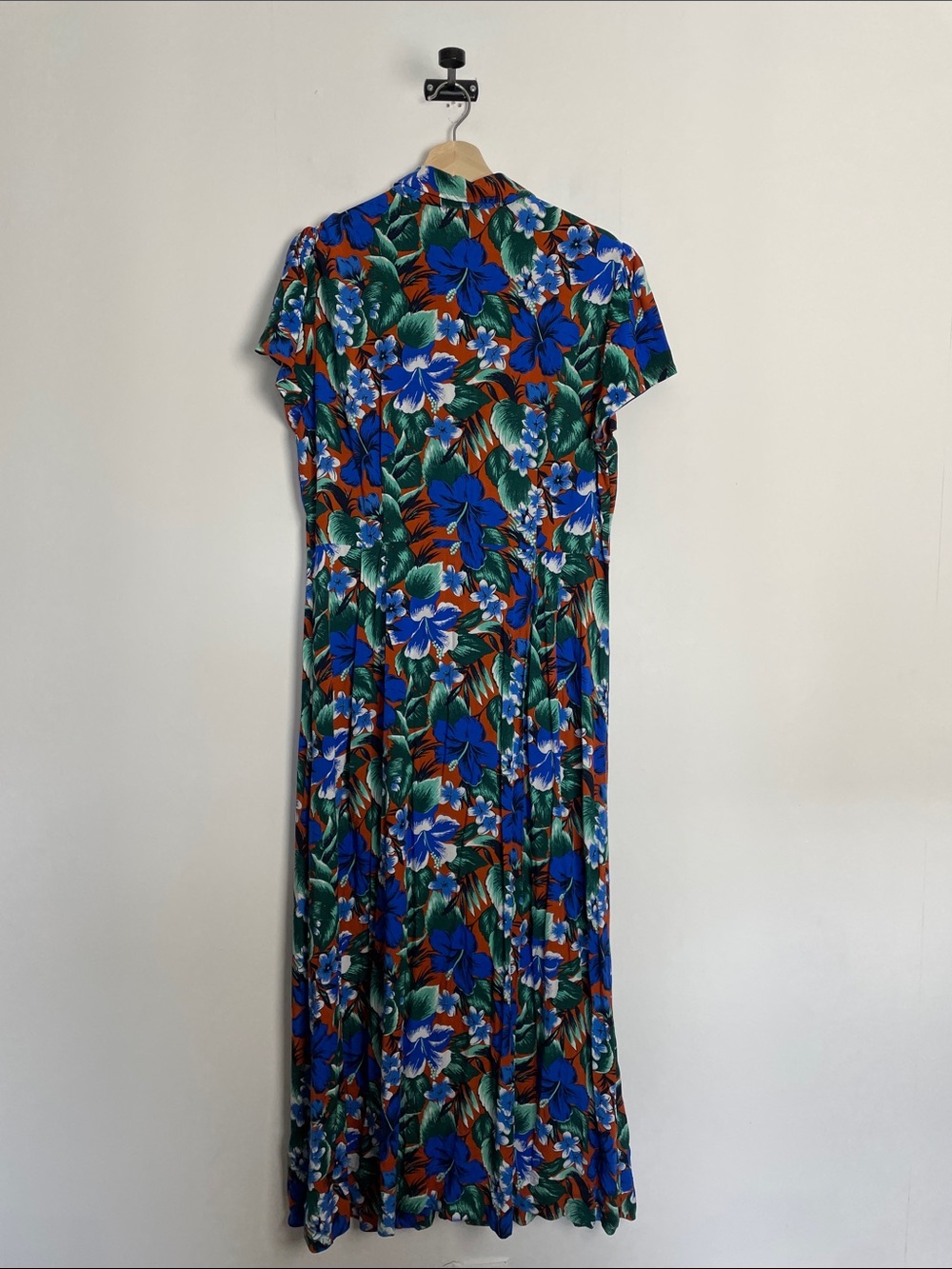J Crew Factory Pleated Muliti Floral Tropical Button-Front Women's L Maxi Dress - Picture 4 of 7